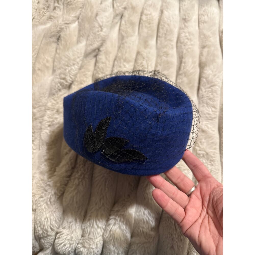 Vintage Michael Howard 100% Wool Blue Lace Derby Hat Women’s